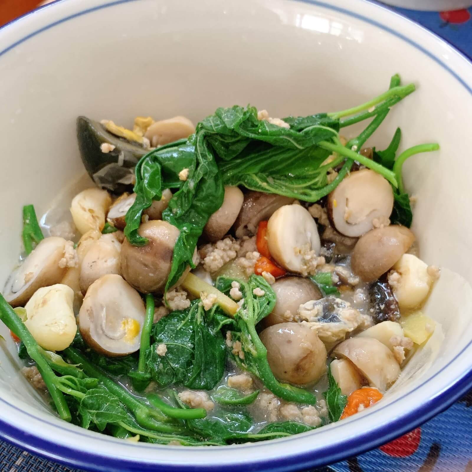 mustard-greens-and-clam-soup